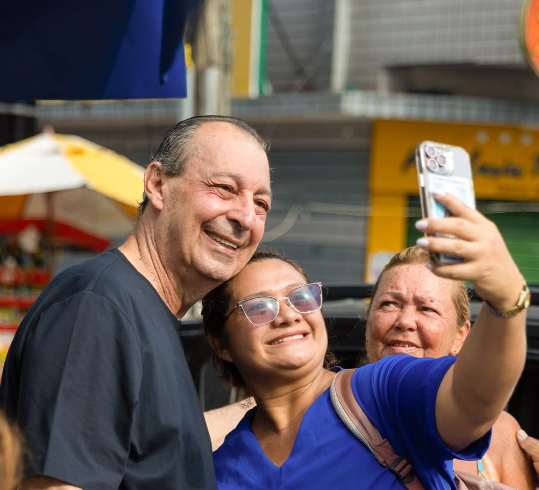Mais uma pesquisa eleitoral liderada por Omar Aziz